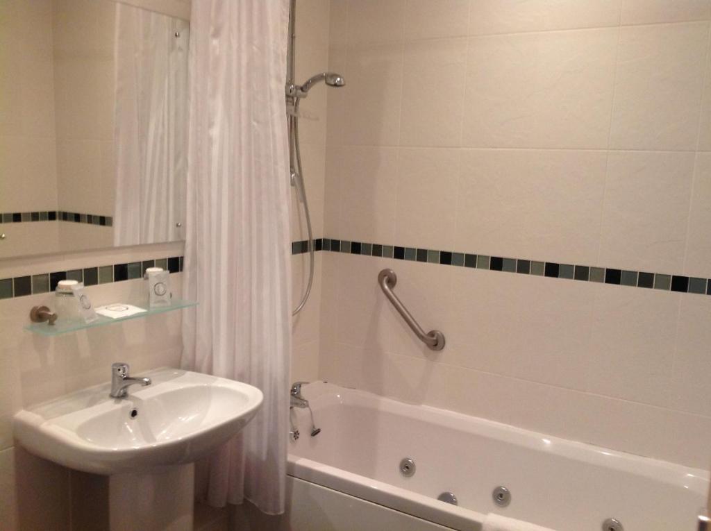 Wellington Park Hotel Leyland Room photo